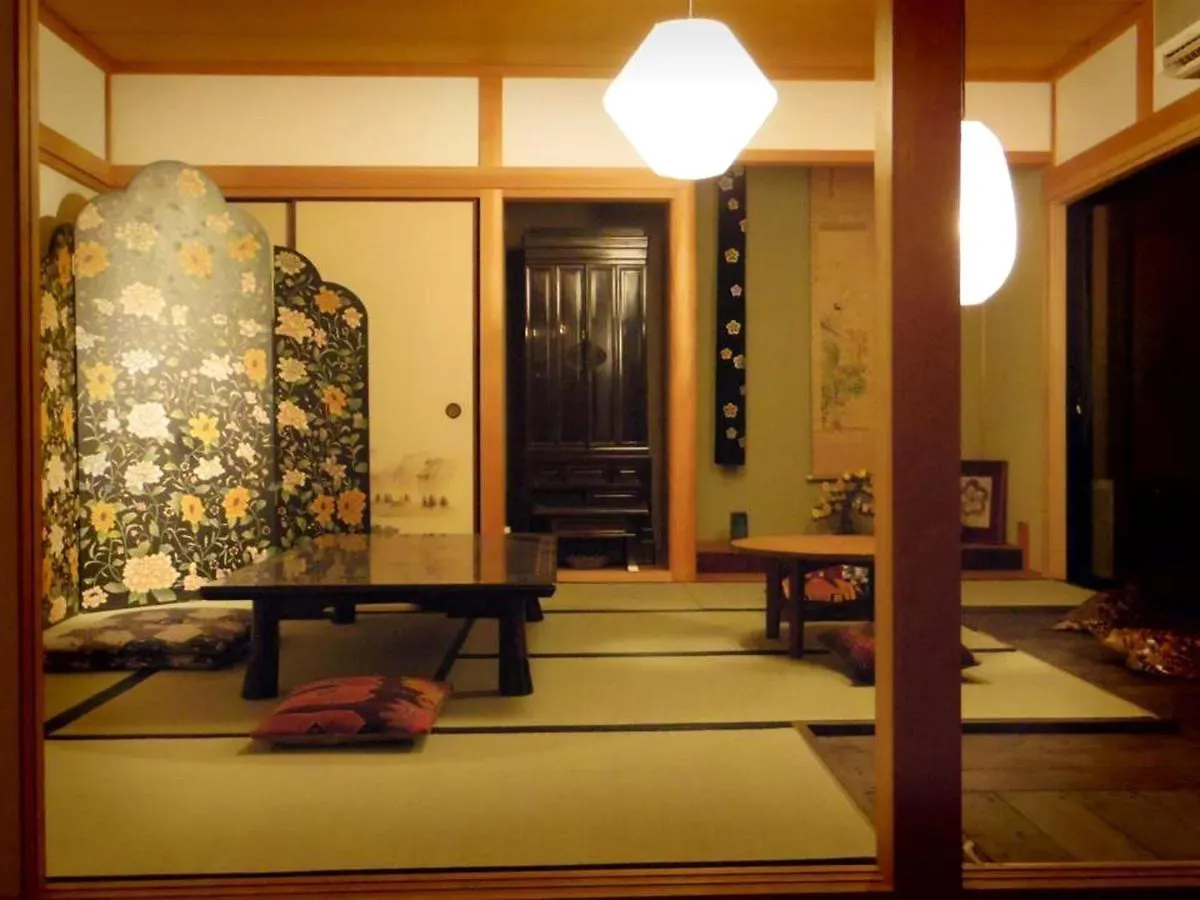 Hostel Yume-Nomad Kobe Japan